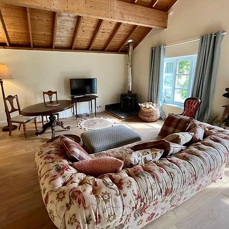 The Billiard Room - Cosy Country Retreat Abergavenny Zewnętrze zdjęcie