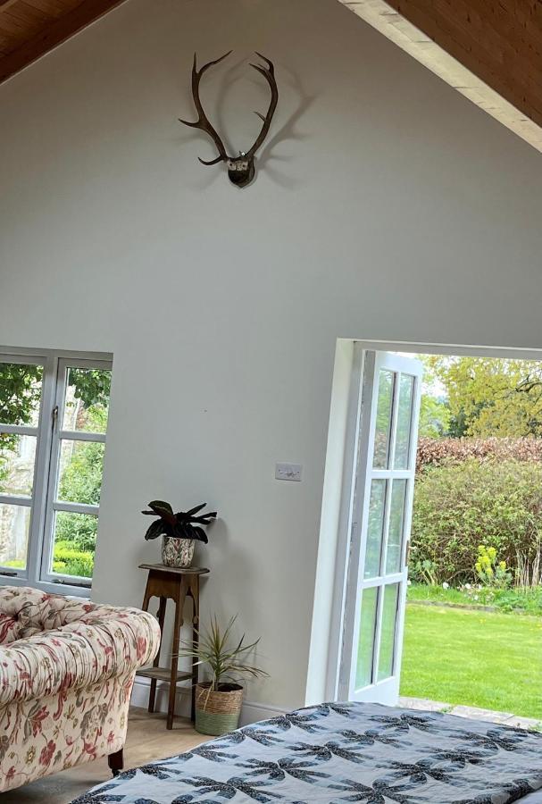 The Billiard Room - Cosy Country Retreat Abergavenny Zewnętrze zdjęcie